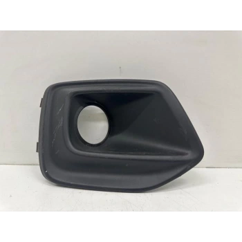 Fiat Fiorino Bıpper Nemo 2017- Sis Far Çerçevesı Sol Sisli (Oem No:735643544)