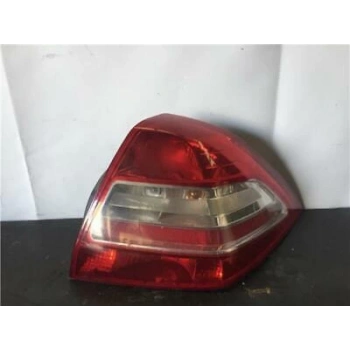 Renault Megane 2006-2010 Stop Lambası Sağ (Duylu) (Oem No:8200417347)