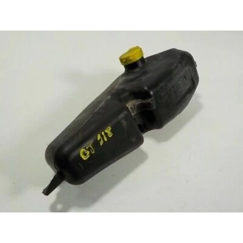 Renault Duster 2 -  Sandero - 2 2013- Cam Su Fıskiye Deposu  (Oem No:289101168R)