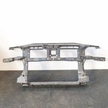 Vw Passat 2005-2010 Panel Ön  (Oem No:3C0805588H)