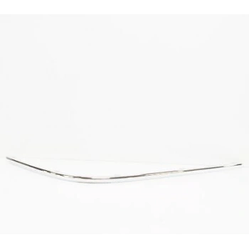 Vw Passat 2013- Tampon Bandı Sağ Ar Ka Krom (Oem No:3C5807460A)