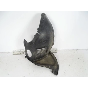 Vw Golf8 2020- Çamurluk Davlumbazı Ön Sol Önün Önü (Küçük Olan) (Oem No:5H0805911E)