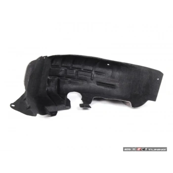 Vw Golf6 2010-2013 Çamurluk Davlumbazı Arka Sağ  (Oem No:5K0810972D)