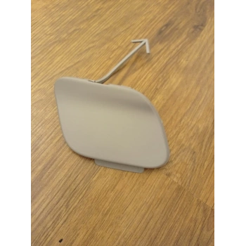 Vw Tiguan 2012-2017 Çeki Demirr Kapağı Ön  (Oem No:5N0807241A)