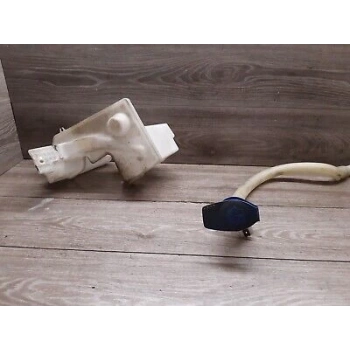 Vw T5 2004- Cam Silecek Su Deposu 4,7 Lıtre (Oem No:7H0955453L)