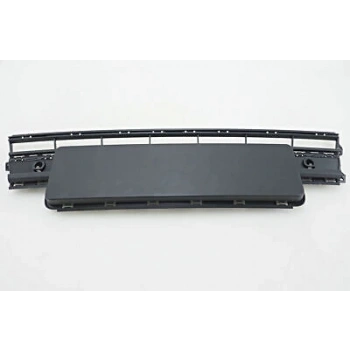 Vw T7 2020- Tampon Panjurusı Orta Park Sensör Delıklı (Oem No:7La853678A)