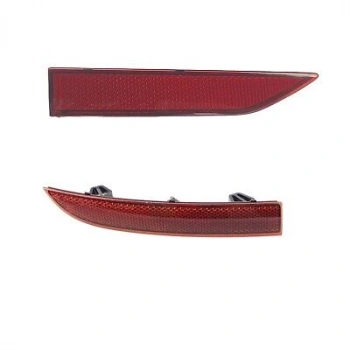 Vw A4 2015- Tampon Reflektörü Arka Sağ İç Parça (Oem No:8W0945104)