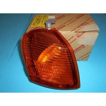 Japon Starlet (P9) 43891 1996-1999 Sinyal Lambası Sağ  (Oem No:8151010280)