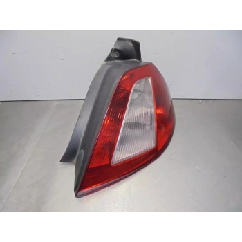 Renault Megan Iı 2002-2006 Stop Lambası Sağ Hatchback (Oem No:8200073237)