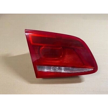 Stop Lambası Passat 2010-2013 İç Sol (Oem No:3Ae945093J)