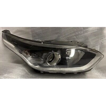 Kore Ceed B.M 2018- Far Sağ Ledlı : Motorlu (Oem No:92102J7050)