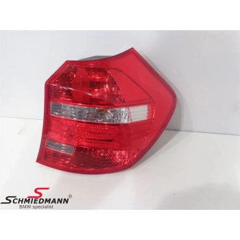 Bmw 1 Serisi-87 Lcı 2005- Stop Lamba Camı Sağ  (Oem No:63217164956)