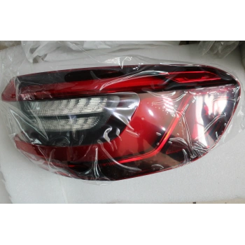 Bmw X5 X5 2018- Stop Lambası Dış Sağ  (Oem No:63219448070)