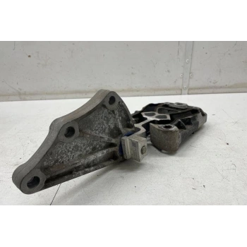 Ford Focus  2018- Şanzıman Alt Takozu  (Oem No:Jx616P082Fa)