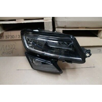 Vw Kodiaq 2016- Far Sağ  (Oem No:566941016)