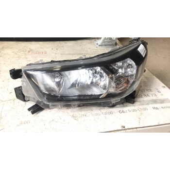 Far Sol Hilux 2015-22 (Oem No:811500Kj71)