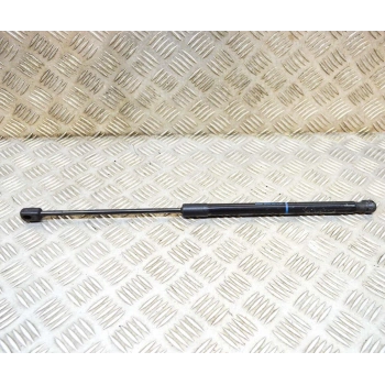 Vw Octavia 2013- Bagaj Amortisörü  (Oem No:5E5827550L)