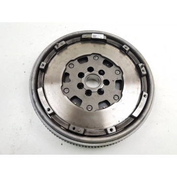 Renault Megan Iv/Clio V/Captur 1.5 Dcı 2018- Volan  (Oem No:123004762R)