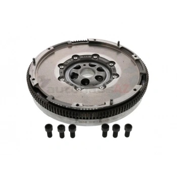 Debriyaj Seti Volanlı Passat / Jetta / Golf5 / Tiguan 2005-2011 Bkp-Cbaa-Cffa-Cbab-Cffb-Bkd Rulmanlı (Oem No:03G105266Bn)