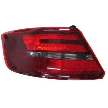 Vw A3 2013- Stop Lambası Dış Sol Hatchback (Oem No:8V4945095)