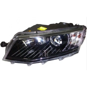 Vw Octavia 2013- Far Sol Xenon (Oem No:5E1941017B)