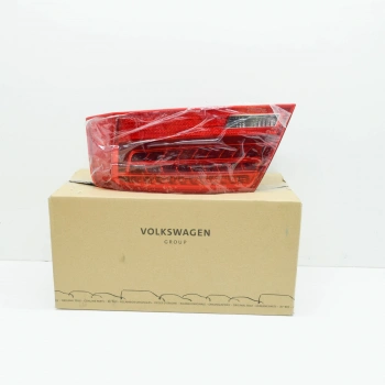 Vw A5 2011-2017 Stop Lambası Dış Sağ Dıs (Oem No:8T8945096F)