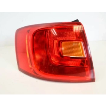 Stop Lambası Jetta 2011-2014  Dış Sol (Oem No:5C6945095E)