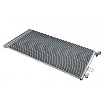 Radyatör Klima Fluence 2009-2016 / Megane Iıı  2008 2015 / 1.6 Brazıng (Oem No:921000006R)