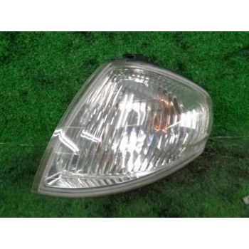 Sinyal Lambası 323 1999-2000 Duylu Sol (Oem No:B25D51070B)