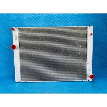 Bmw 5 Serisi-61-63-64-65-66 M54-N62-73 2003-2010 Su Radyatörü  (Oem No:17117585440)