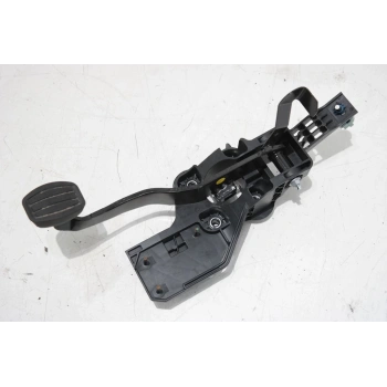 Fiat   1997-2000 Pedal  (Oem No:9816819480)