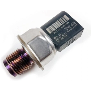 Sensör Yakıt Basınc Golf7 / Polo / A3 / Caddy 2013 Sonrası Clh-Cfwa-Cusa-Cusb-Crbc-Crlb-Crua-Deja-Dbga 1.6-2.0 Tdı (Oem No:04L906054)