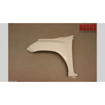 Çamurluk Hilux 2015-2019 Deliksiz Ön Sol (Oem No:53812Kk030)