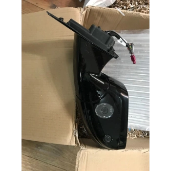 Land Rover Range R. Evoque L 551 Elek. Kat. Ayna 2022- Sonrası  Kamera Ec Cam Blıs 16+1 Pın Sağ (Oem No:Lr114768)