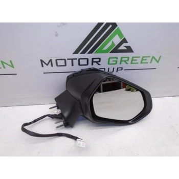 Toyota Corolla Auris D5 Elektrikli Katlanır Ayna  2019 Sonrası  Sinyalli Astarlı 8 Pın Sağ (Oem No:8791002L80)