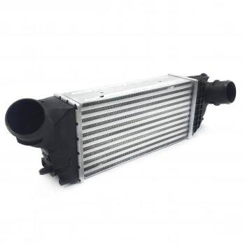 Peugeot  407  2004-2011  Turbo Hava Soğutma Radyatörü 1.6/2.0 Hdı (İntercooler)(Brazing)(303X150X76) Oris (Oem No:0384K8)