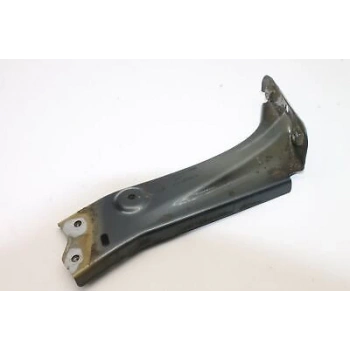 Skoda Octavia- 2013-2017  Ön Çamurluk Bağlantı Braketi Sol (Oem No:5E0821141)