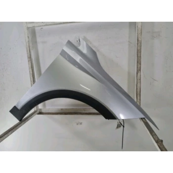 Seat Arona- 2022-2024  Ön Çamurluk Deliksiz Sağ (Tyg) (Oem No:6F9821106B)