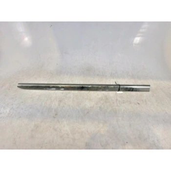 Renault Clio- 5- Hb- 2020-2023  Ön Kapı Bandı Sağ Nikelajlı (Oem No:808D05343R)