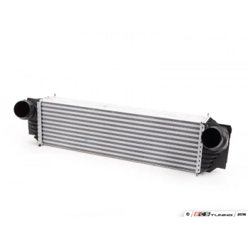 Bmw 5 Serı- 5 Serisi- 2010-2016  Turbo Soğutma Radyatörü 520/525/530/535 D(İntercooler)Brazing)550X155X80)Ori (Oem No:17517577115)