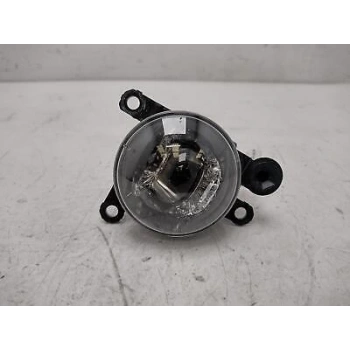 Psa 2008 Iı / C3 Aırcross / Mokka 21 Sis Lambası Sağ  (Oem No:9831303680)