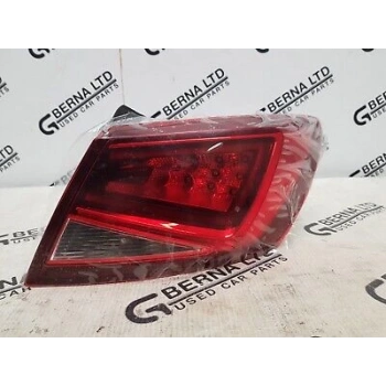 Vw Leon 2013- Stop Lambası Dış Sağ Ledlı (Oem No:5F0945208E)