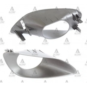 Sis Lamba Kapağı Yaris 2006-2009 Sağ Sis Delikli 1 Adet Oem No: -