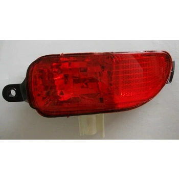 opel corsa- c- 2000-2003  arka sis lambası sol kırmızı 3/5 kapı Oem No (24409338)