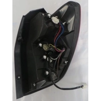 chevrolet captiva- 2007-2012  stop lambası sol kırmızı/beyaz (famella) Oem No (96626995)