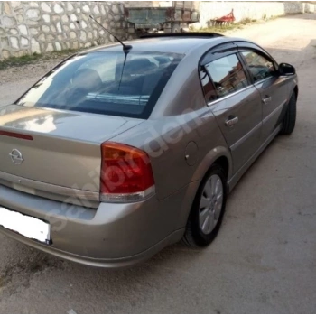 opel vectra- 2006-2009  stop lambası sağ sarı/kırmızı/beyaz Oem No (981771798)
