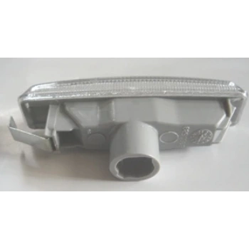 bmw 5 serı- 5 serisi- 2001-2003  çamurluk sinyali sağ/sol aynı (adet) beyaz (famella) Oem No (63142496299)