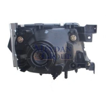 nissan patrol- 1998-2002  far lambası sol köşesi üçgen (tyc) Oem No (26060VB525)
