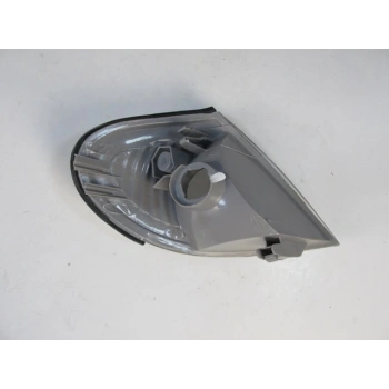 nissan almera- n16- sd/hb- 2000-2003  ön sinyal sol beyaz (h4 tıpı far ıçın uyumlu)(casp) Oem No (26135BM415)