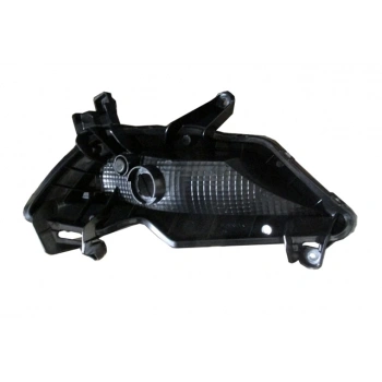 hyundai  i20   2015-2018  sis lambası sol Oem No (92201C8100)